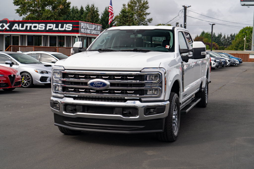 Used 2023 Ford F250 Lariat w/ FX4 Off-Road Package AWD/4WD image 4