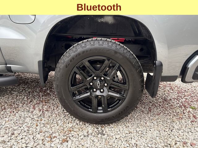 Used 2024 Chevrolet Silverado 1500 Custom AWD/4WD image 9