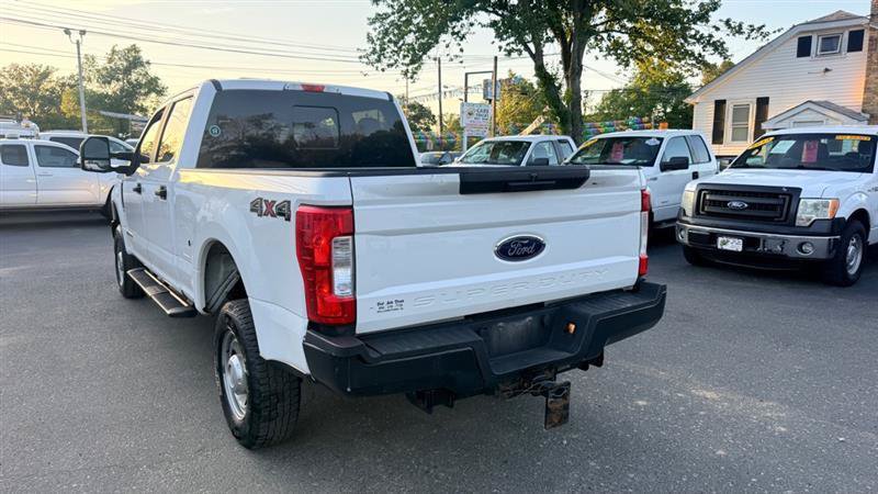 Used 2017 Ford F250 XL w/ Power Equipment Group AWD/4WD image 3