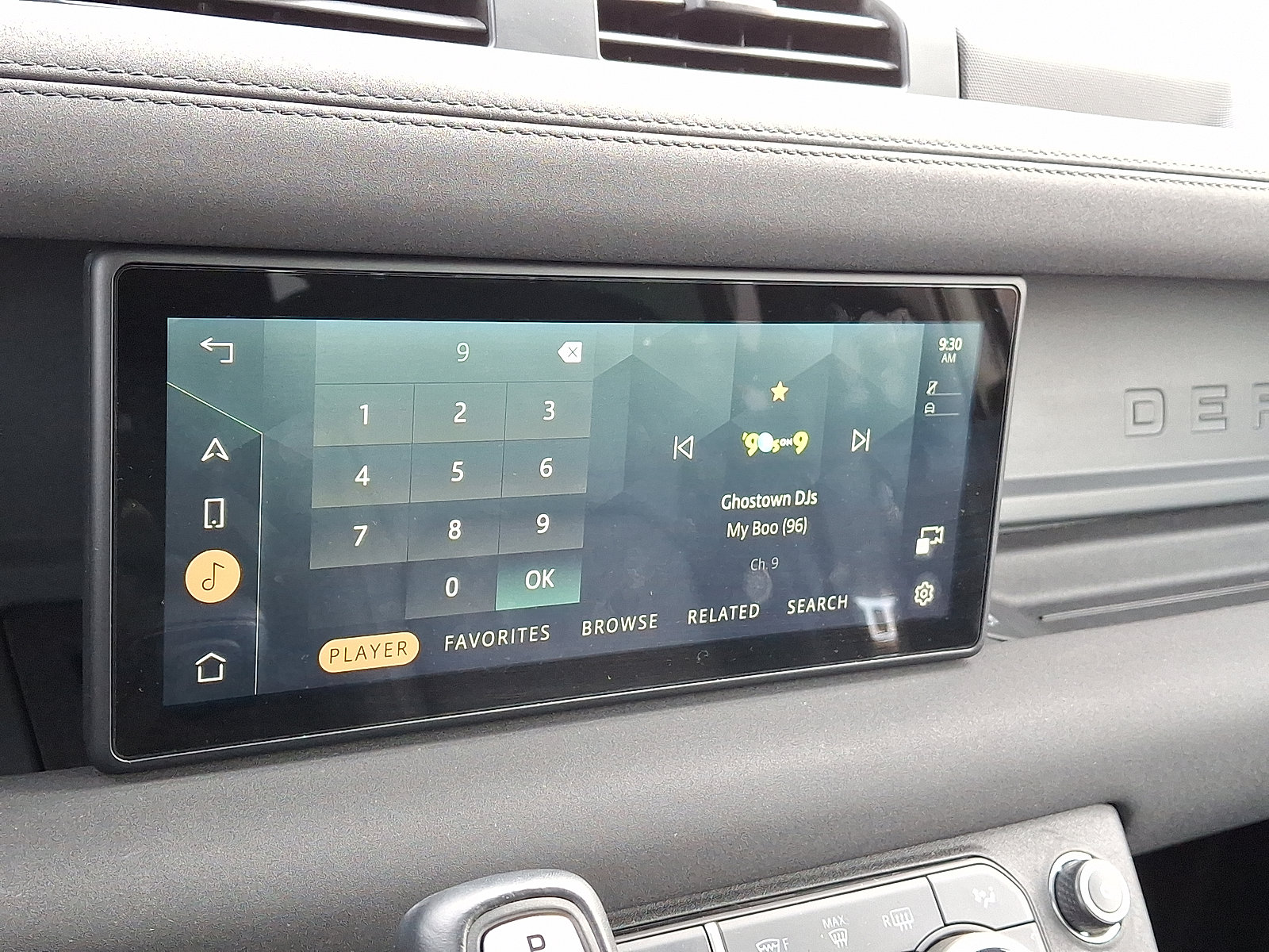 Certified 2023 Land Rover Defender 110 X-Dynamic SE image 9