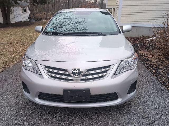 Used 2013 Toyota Corolla LE FWD image 9