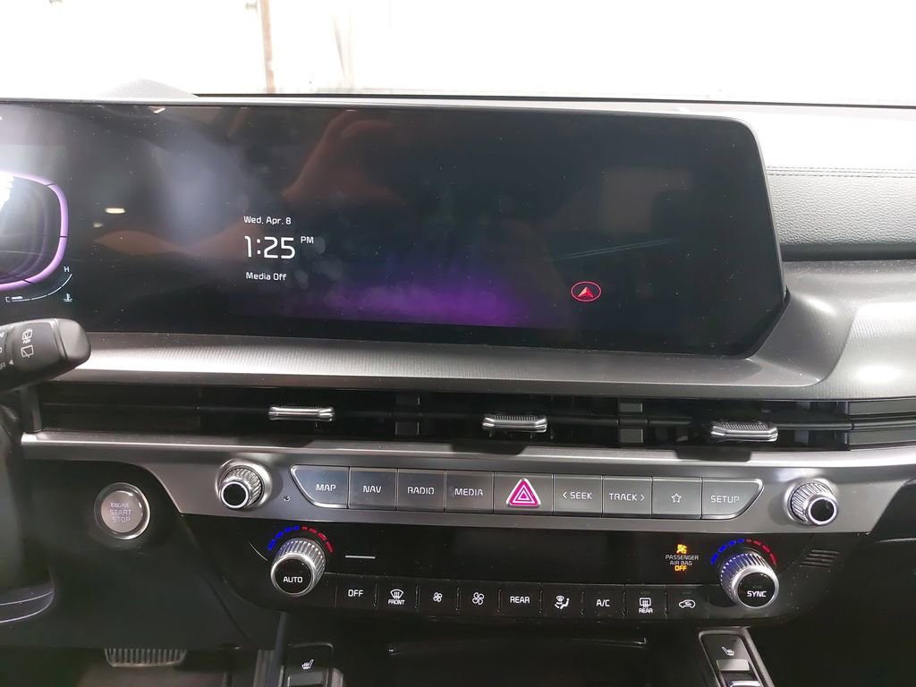 Used 2025 Kia Telluride S image 20