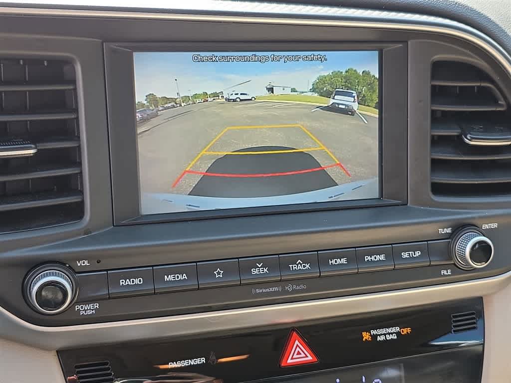 Used 2020 Hyundai Elantra SEL FWD image 32