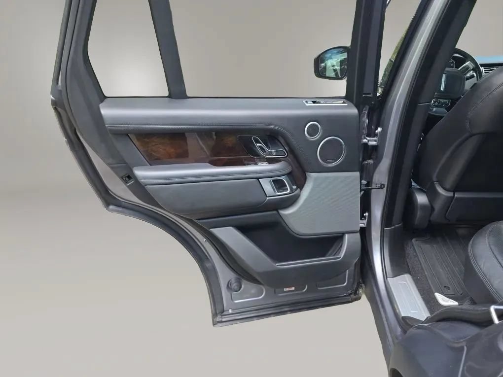 Used 2020 Land Rover Range Rover HSE AWD/4WD image 44
