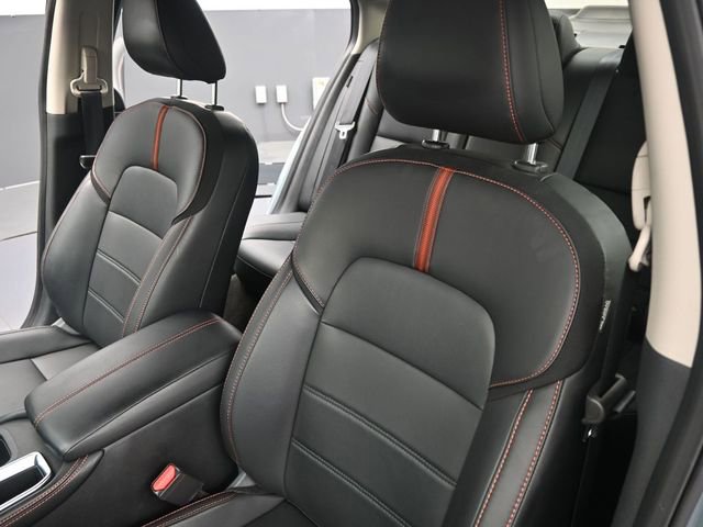 Used 2024 Nissan Sentra SR w/ SR Premium Package image 13