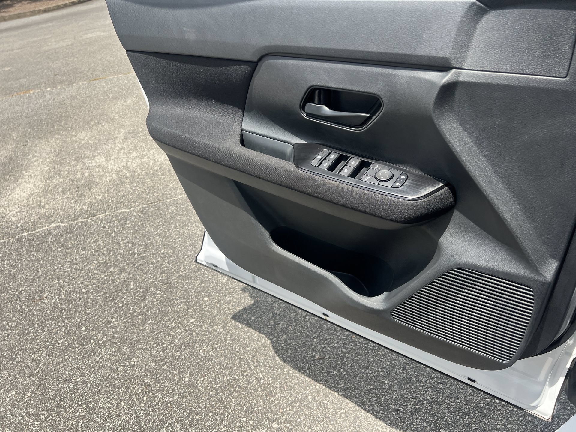 New 2026 Nissan Rogue Dark Armor FWD image 13