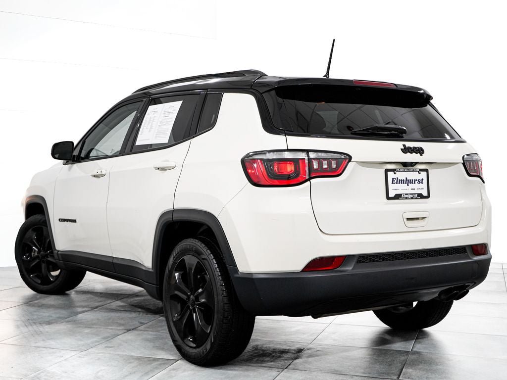 Used 2018 Jeep Compass Latitude FWD image 5