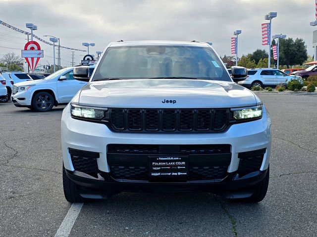 Certified 2023 Jeep Grand Cherokee L Laredo image 2