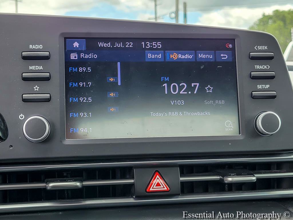 Used 2022 Hyundai Elantra SEL FWD image 21