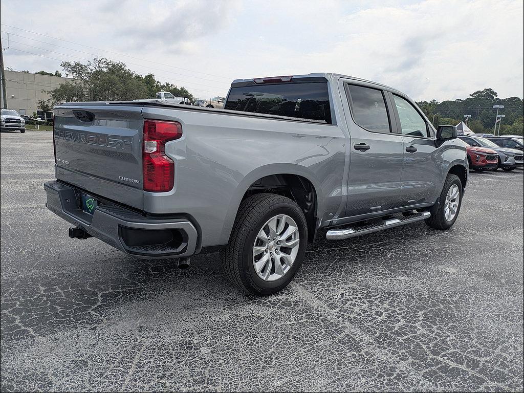 Certified 2026 Chevrolet Silverado 1500 Custom RWD image 5