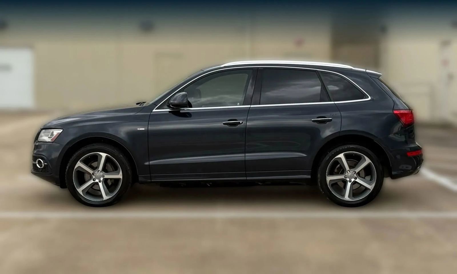 Used 2015 Audi Q5 3.0T Premium Plus w/ Technology Package image 5