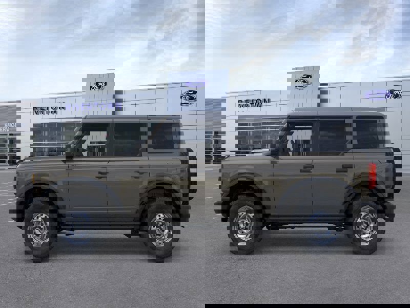 New 2025 Ford Bronco 4-Door image 28