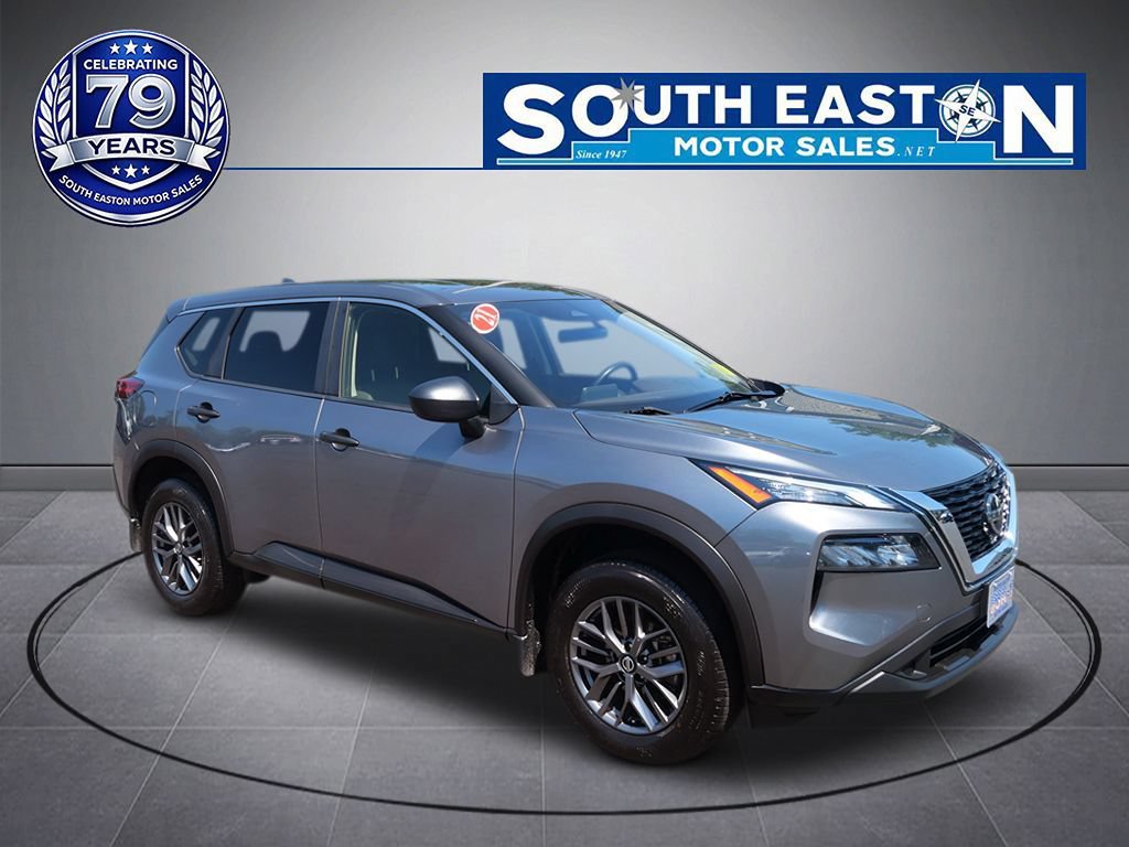 Used 2021 Nissan Rogue S FWD image 2