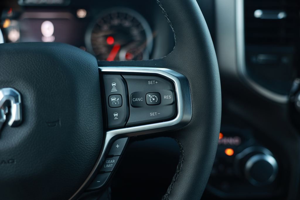 New 2026 RAM 1500 4x4 Crew Cab image 19