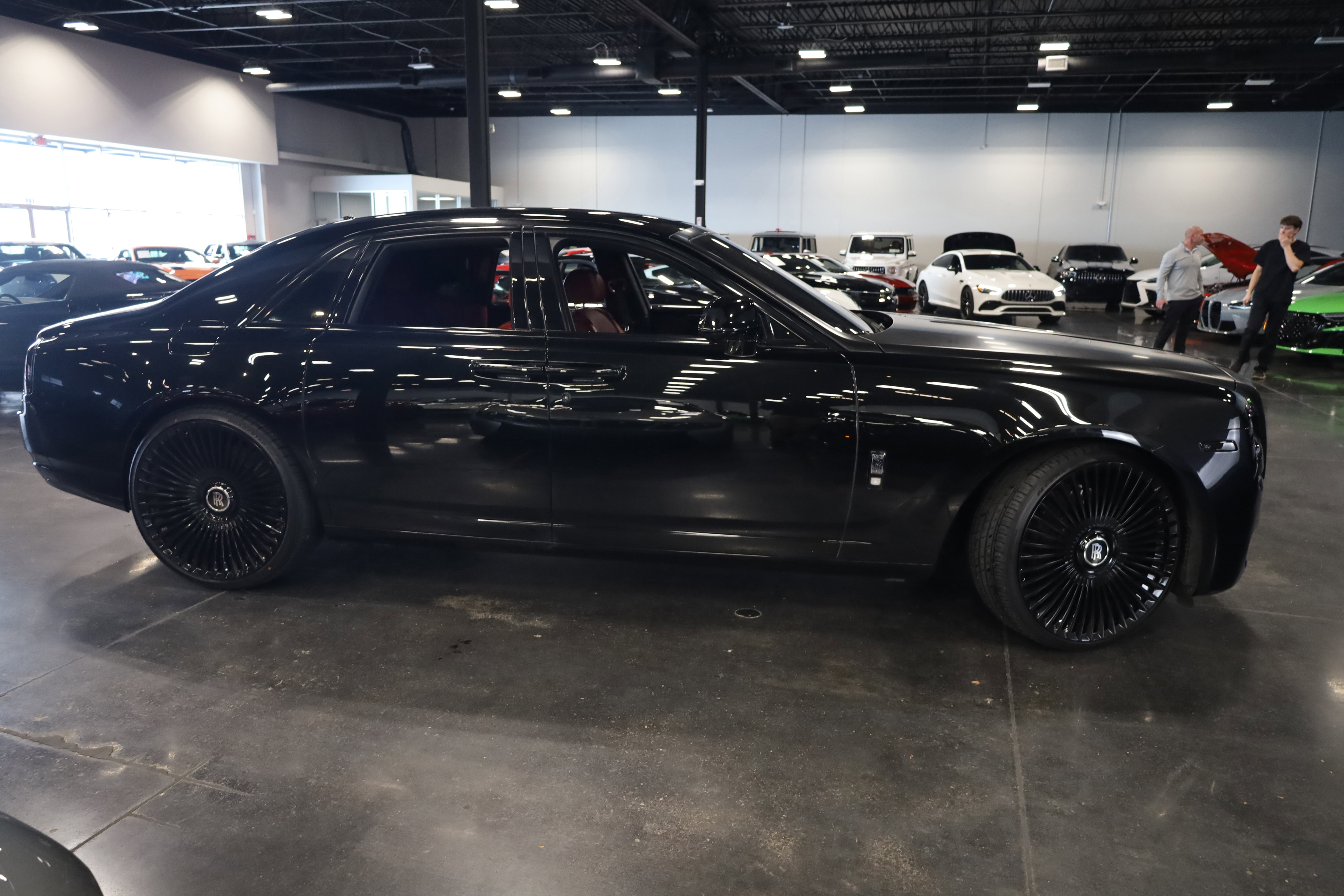 Used 2017 Rolls-Royce Ghost image 8