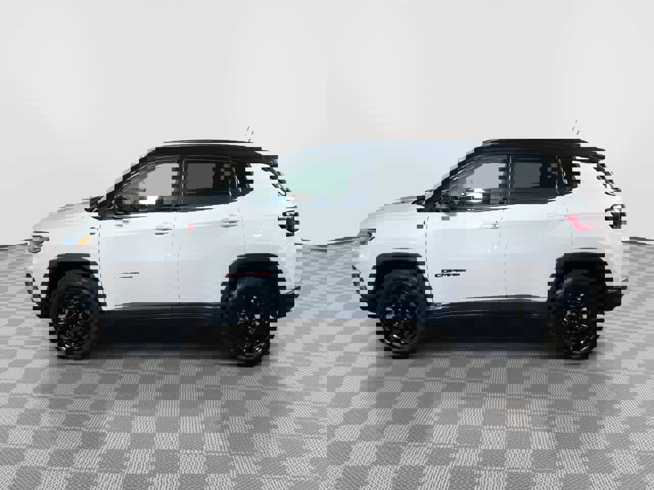 Used 2023 Jeep Compass Trailhawk image 5