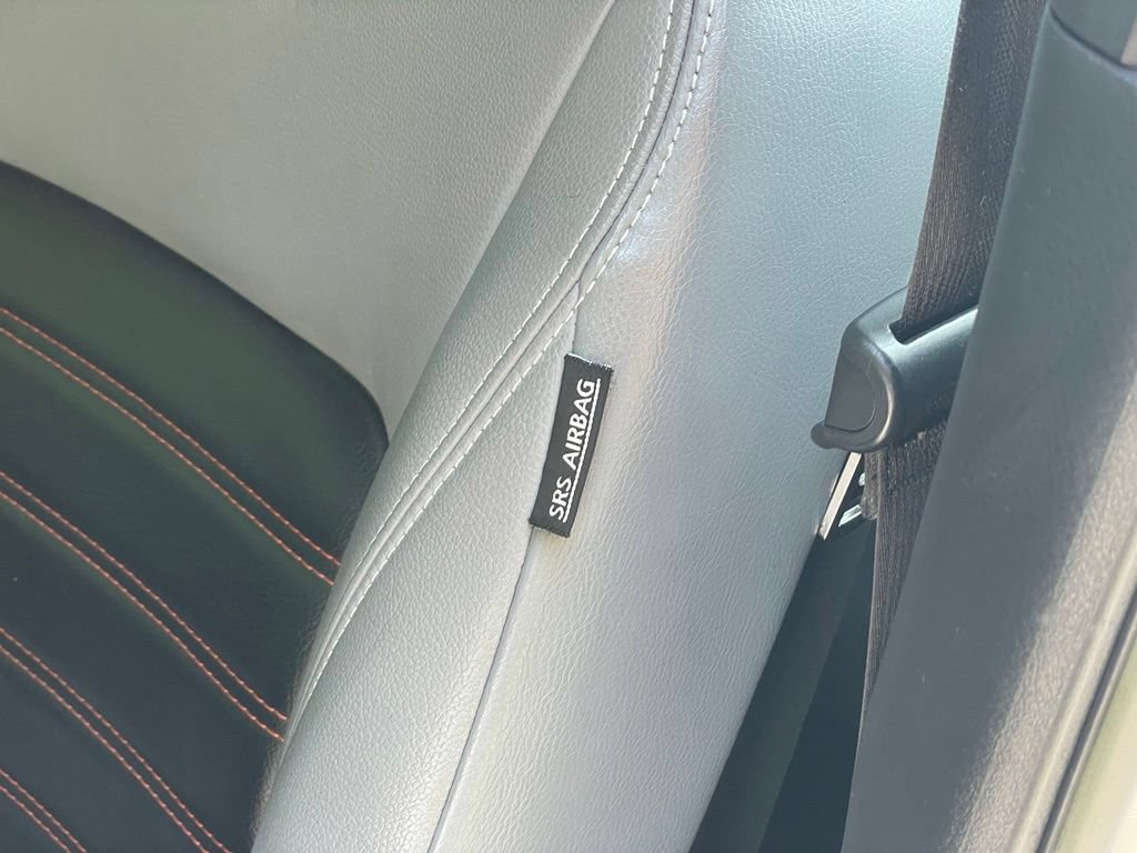 Certified 2021 Nissan Kicks SR w/ SR Premium Package FWD image 16