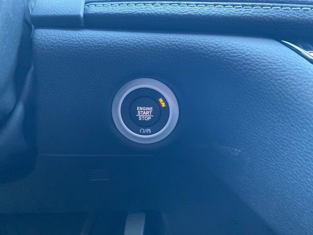 New 2026 Chrysler Pacifica Select image 24