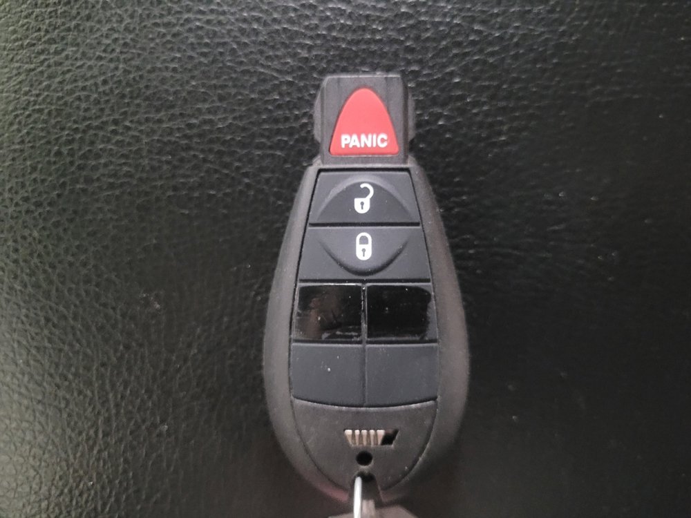 Used 2022 RAM 1500 Classic SLT w/ Electronics Group image 32