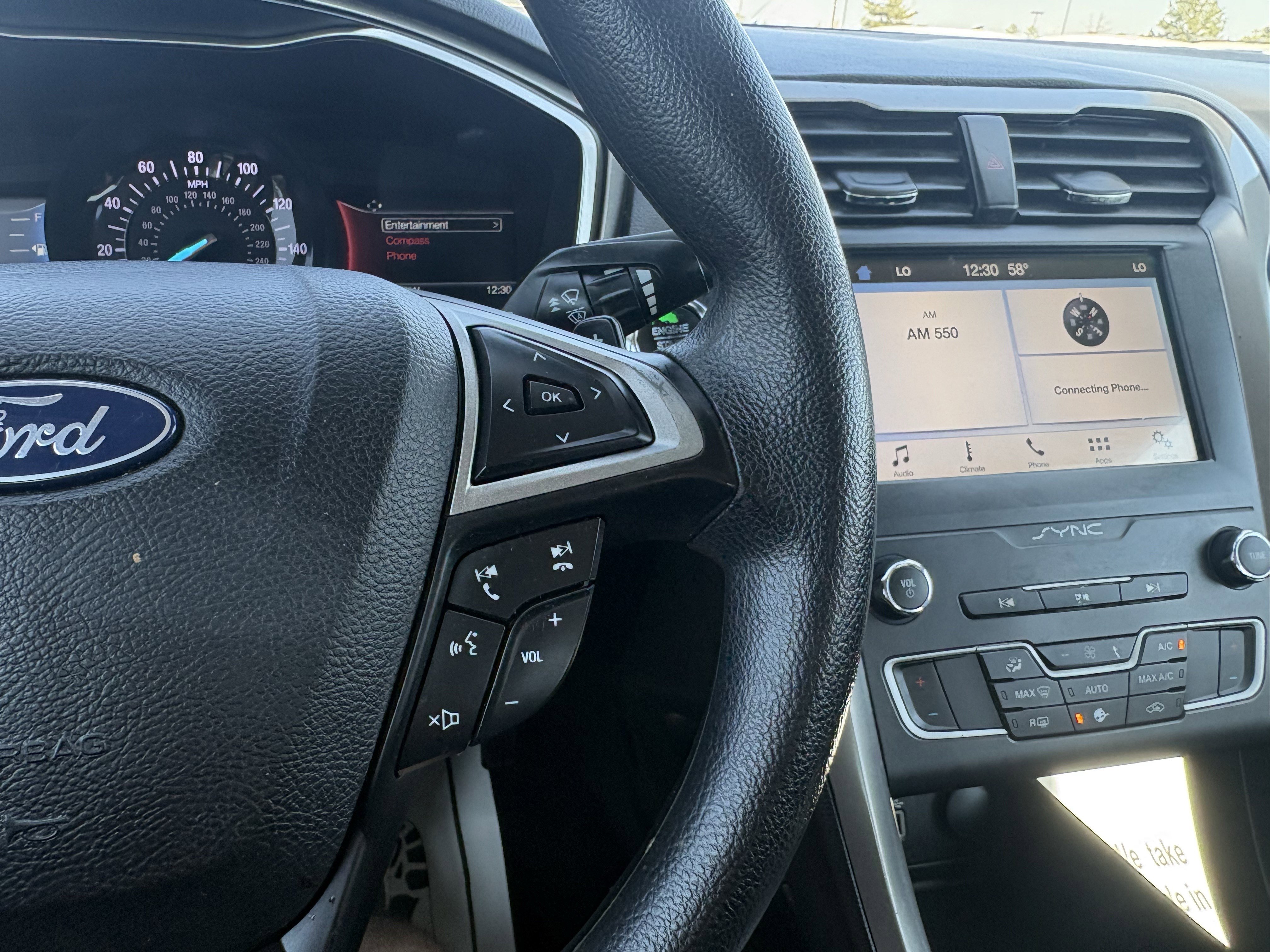 Used 2019 Ford Fusion SE image 20