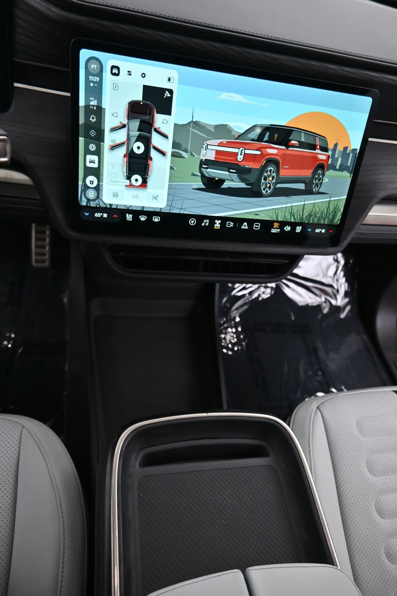Used 2023 Rivian R1S Adventure Quad AWD/4WD image 24