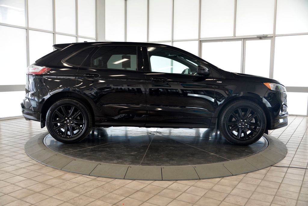 Used 2021 Ford Edge ST-Line AWD/4WD image 9