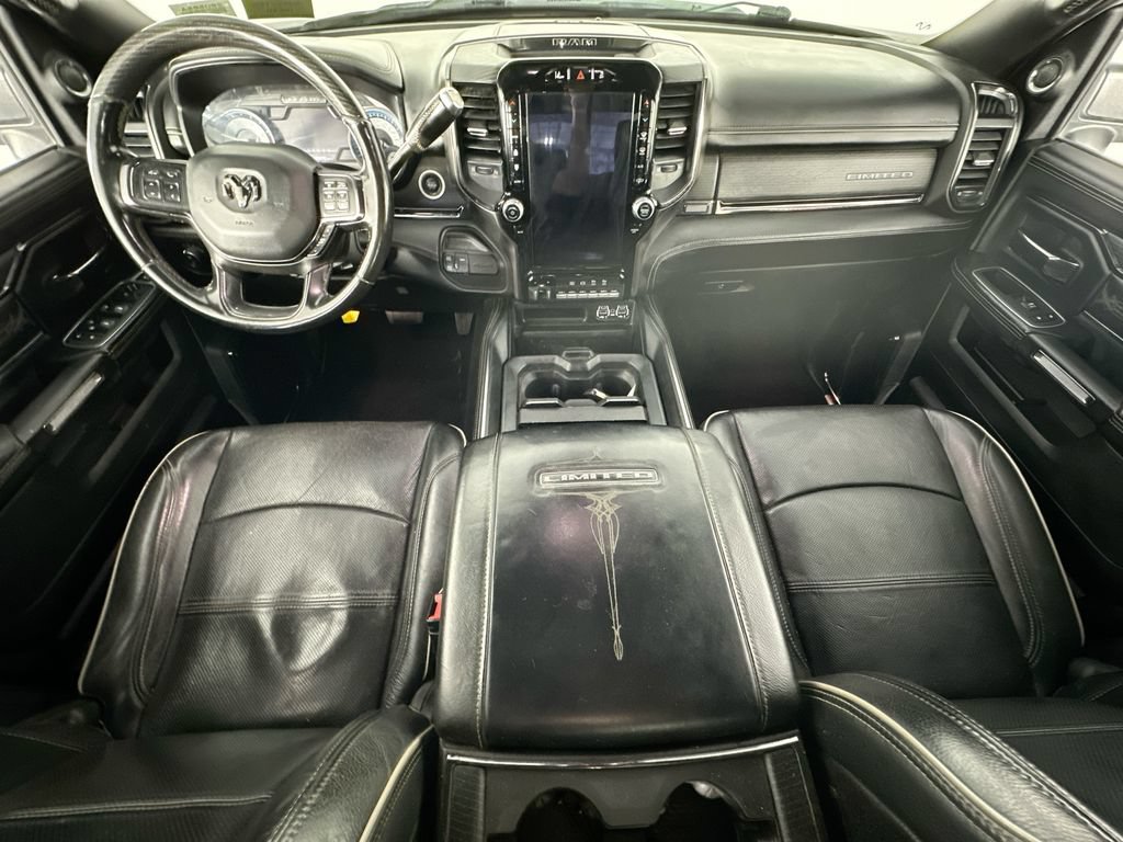 Used 2022 RAM 3500 Limited AWD/4WD image 10
