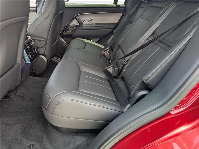 New 2025 Land Rover Range Rover Sport SE image 15