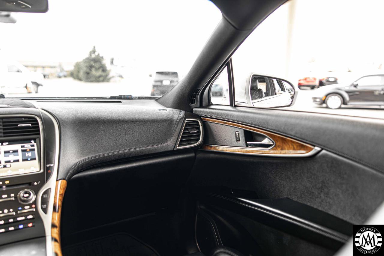 Used 2016 Lincoln MKX Reserve image 37
