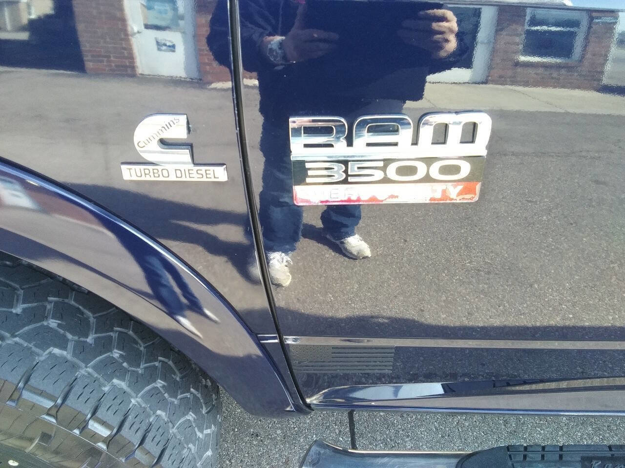 Used 2012 RAM 3500 ST w/ Chrome Appearance Group image 12