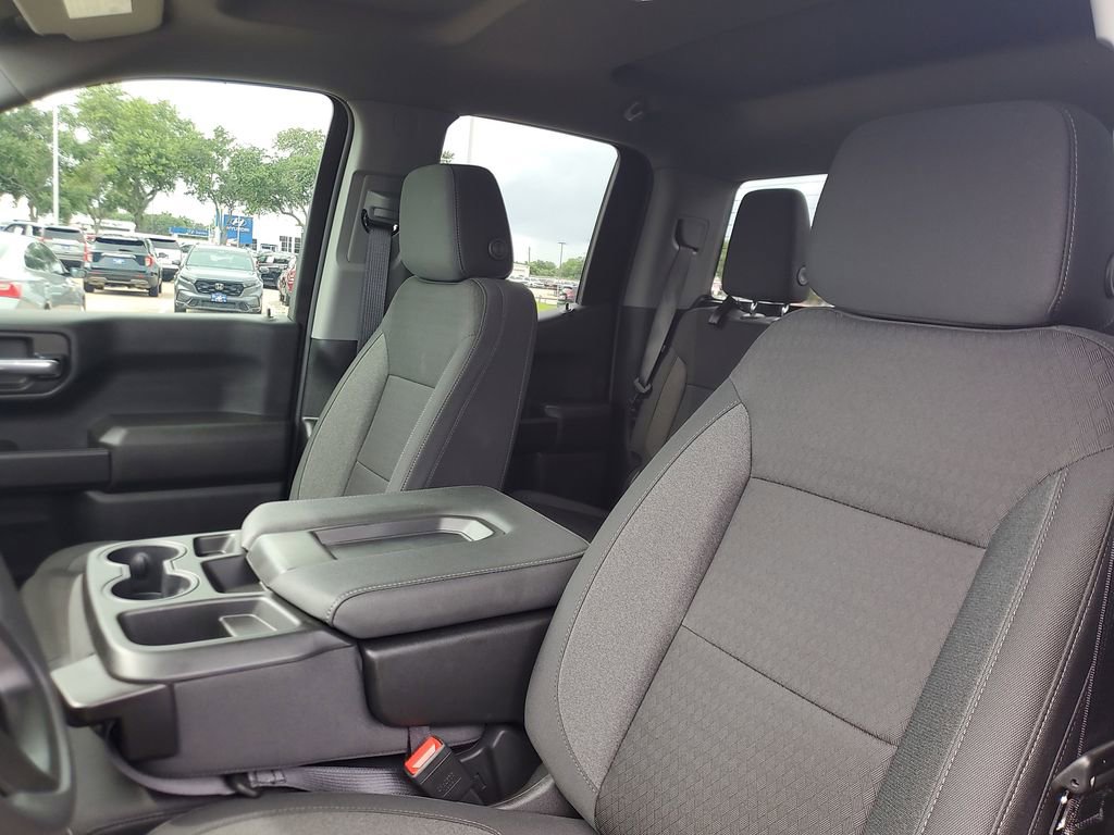Used 2026 GMC Sierra 1500 Pro w/ Graphite Edition RWD image 13