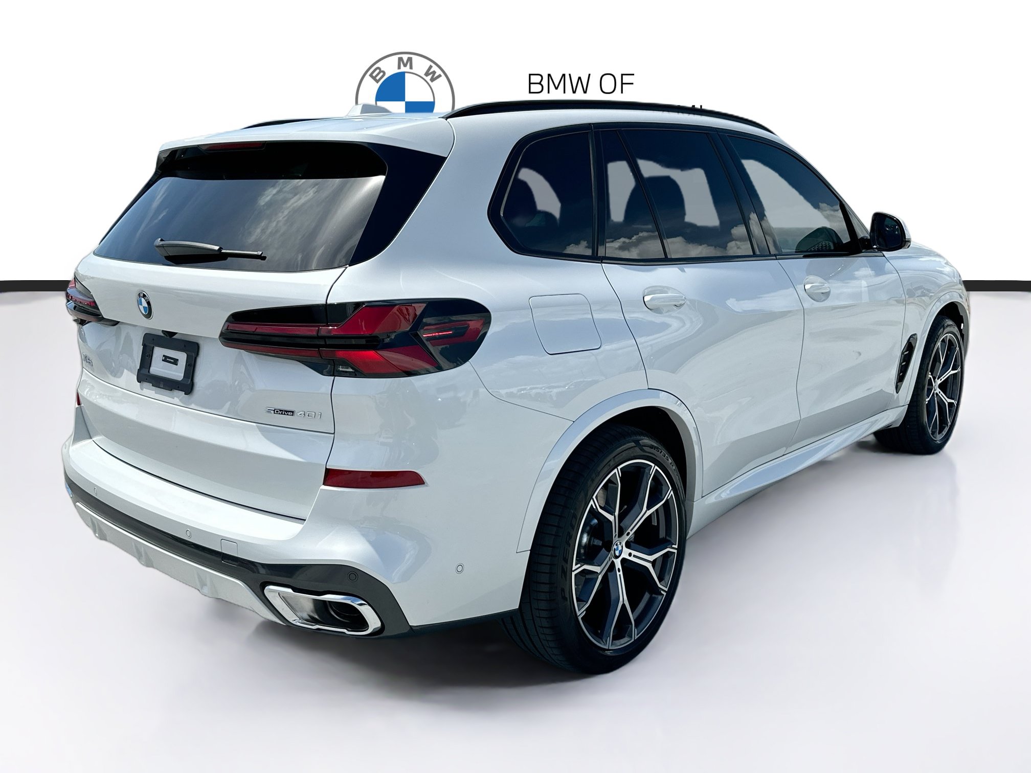 Used 2026 BMW X5 sDrive40i w/ M Sport Package RWD image 7