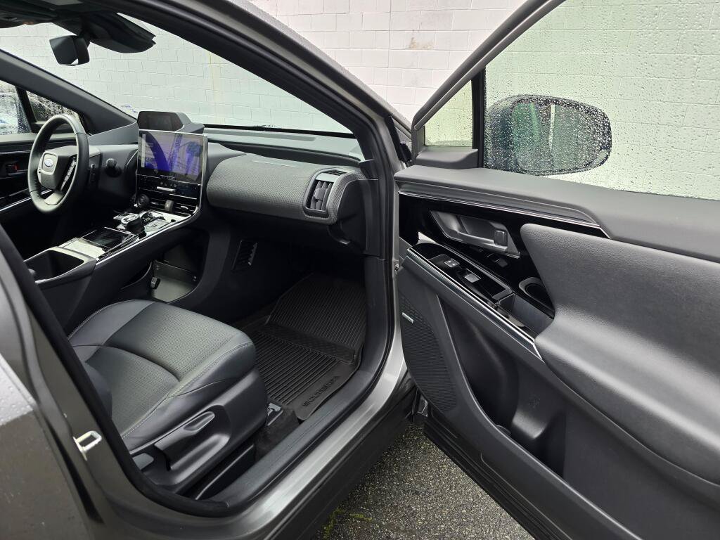 Certified 2023 Subaru Solterra AWD image 10