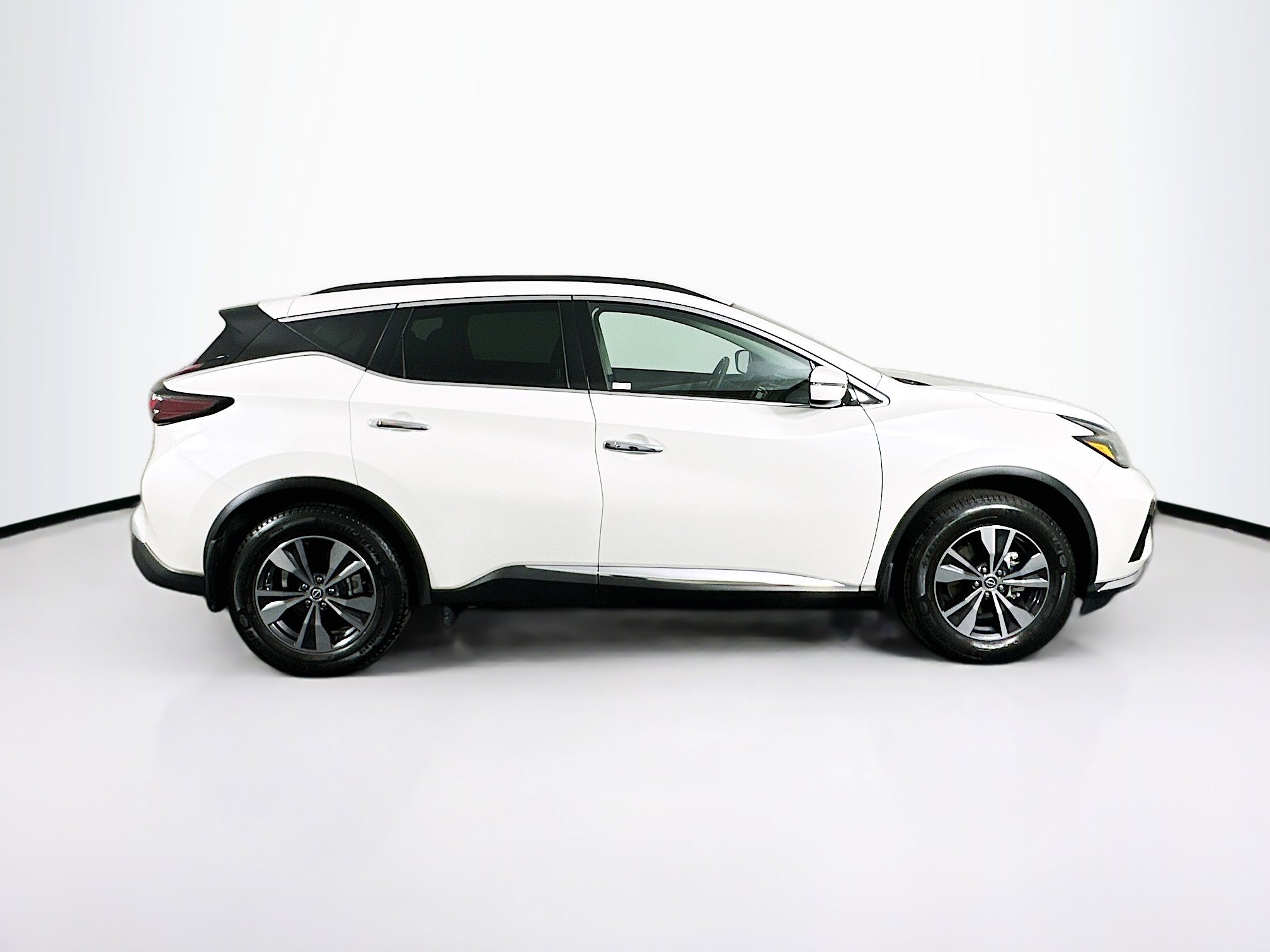 Used 2024 Nissan Murano SV image 10