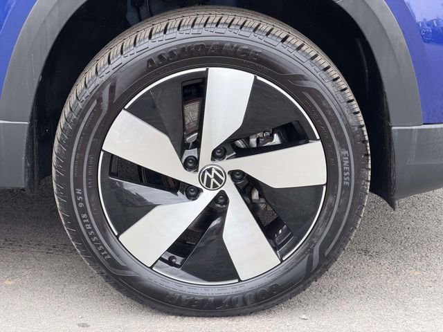Used 2024 Volkswagen Taos S image 7