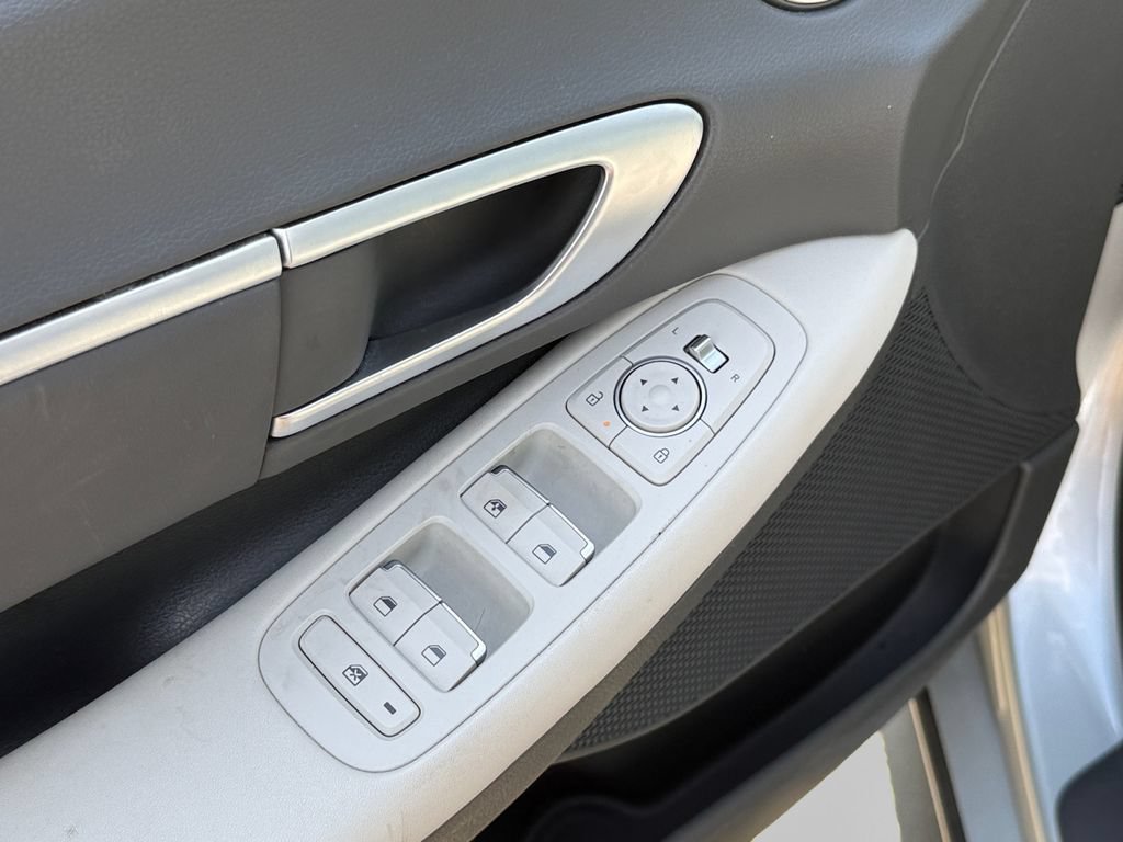 Used 2026 Hyundai Sonata Blue FWD image 19
