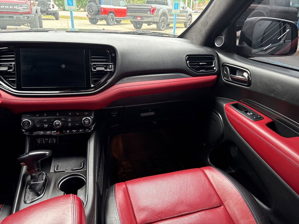 Used 2022 Dodge Durango R/T w/ Tow 'N Go Package AWD/4WD image 11