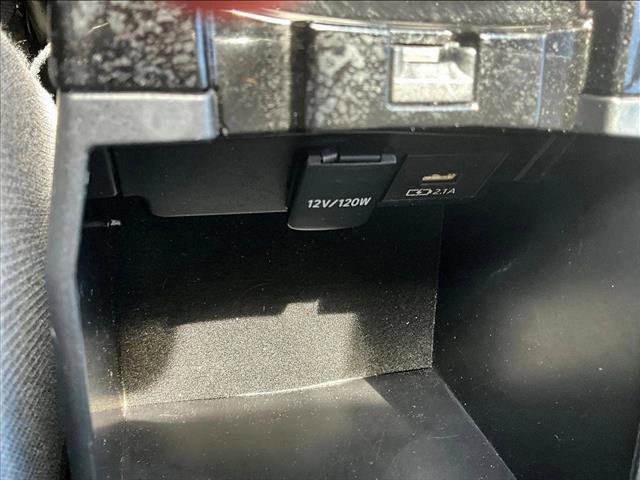 Used 2020 Toyota Corolla SE FWD image 25