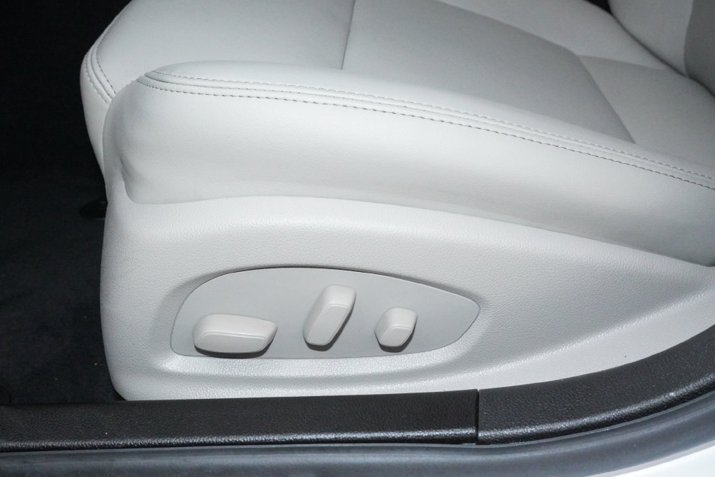 Used 2019 Cadillac CTS Sedan RWD image 29