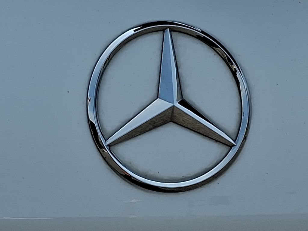 Used 2024 Mercedes-Benz GLB 250 4MATIC image 29
