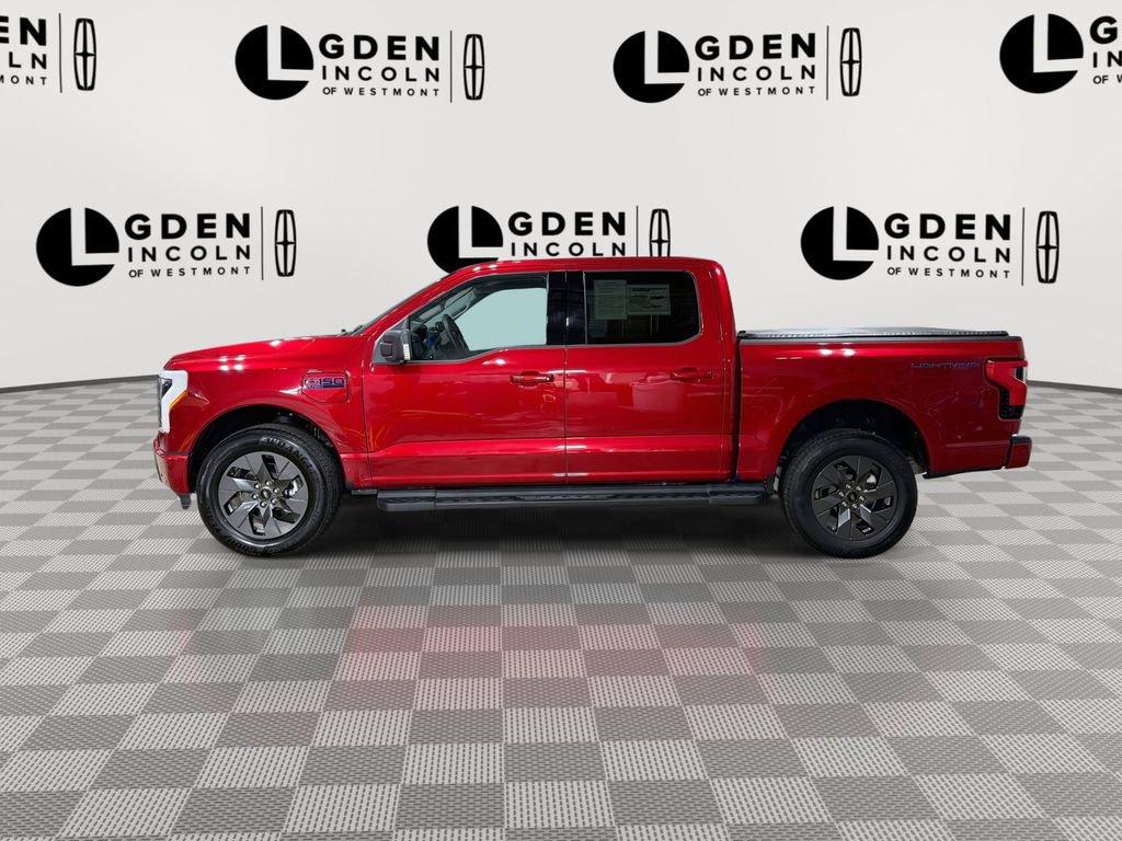 Used 2025 Ford F150 Lightning Flash image 5