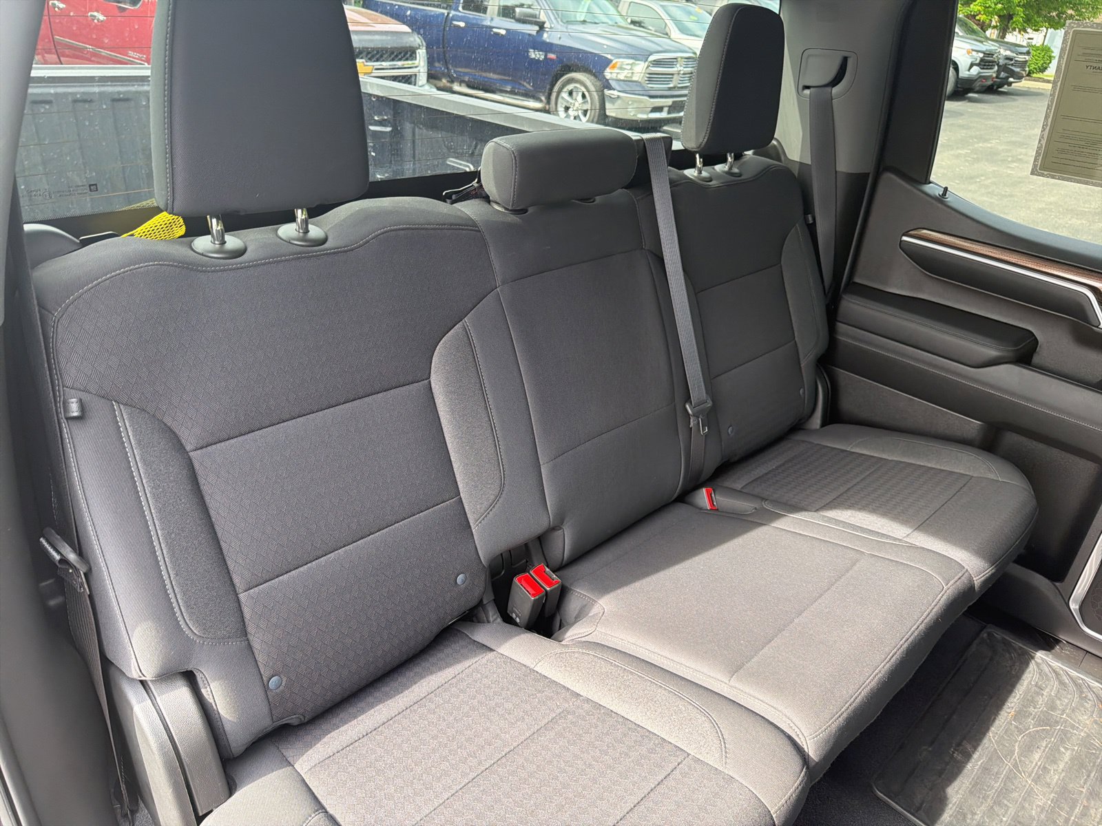 Used 2022 Chevrolet Silverado 1500 LT w/ LPO, Dark Essentials Package AWD/4WD image 25
