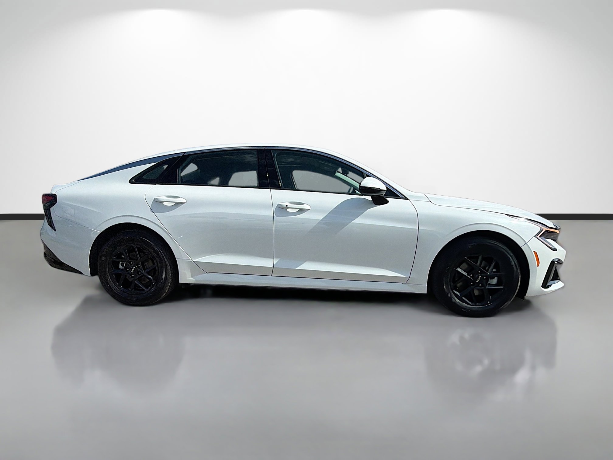 Used 2026 Kia K5 LXS image 2