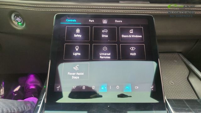 Used 2025 Cadillac Escalade Sport w/ Touring Package AWD/4WD image 56