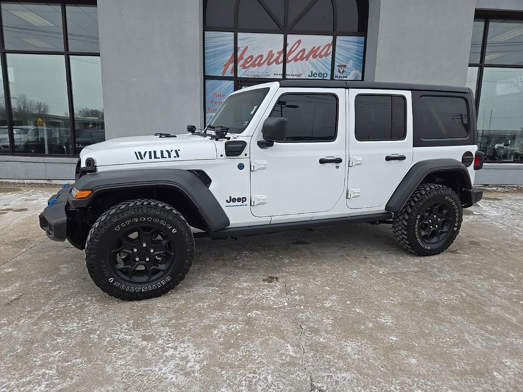 Used 2023 Jeep Wrangler Unlimited image 4