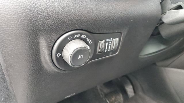 Certified 2024 Jeep Compass Latitude image 7