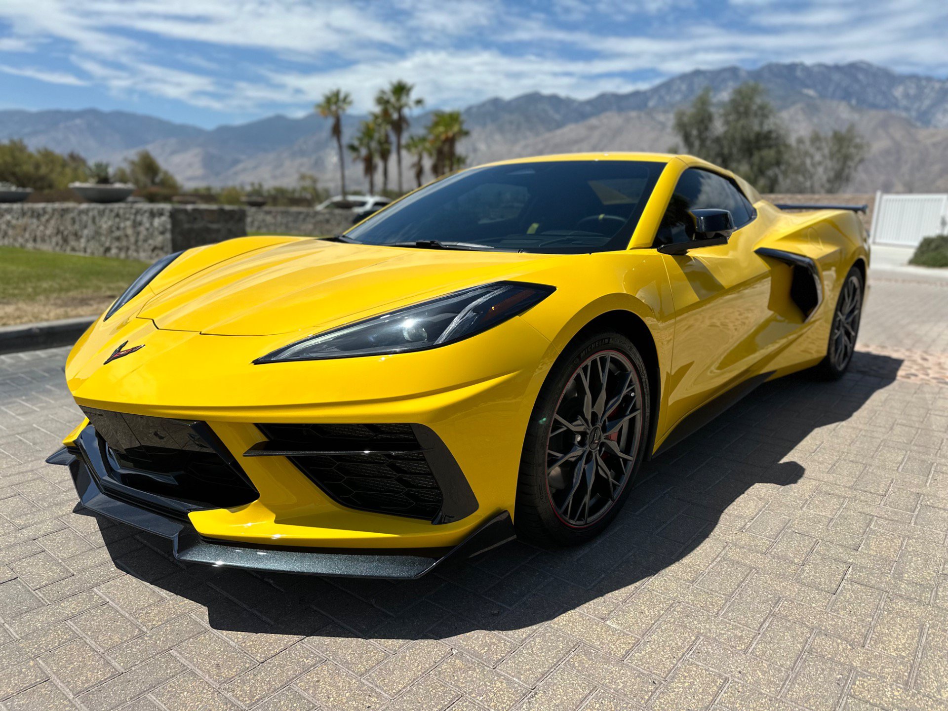 Used 2026 Chevrolet Corvette Stingray Premium Conv w/ Z51 Performance Package RWD image 4