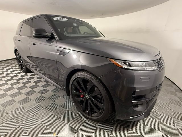 Used 2025 Land Rover Range Rover Sport Dynamic SE AWD/4WD image 9