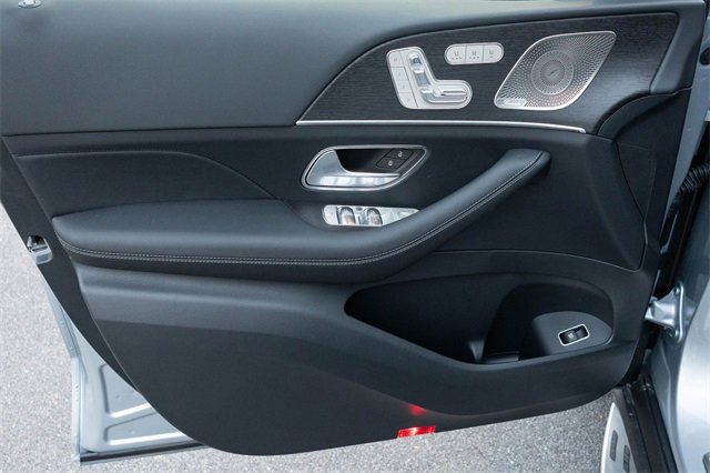 New 2026 Mercedes-Benz GLS 450 4MATIC image 11
