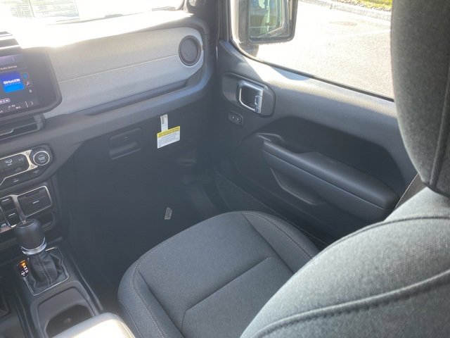 New 2026 Jeep Gladiator Sport image 40